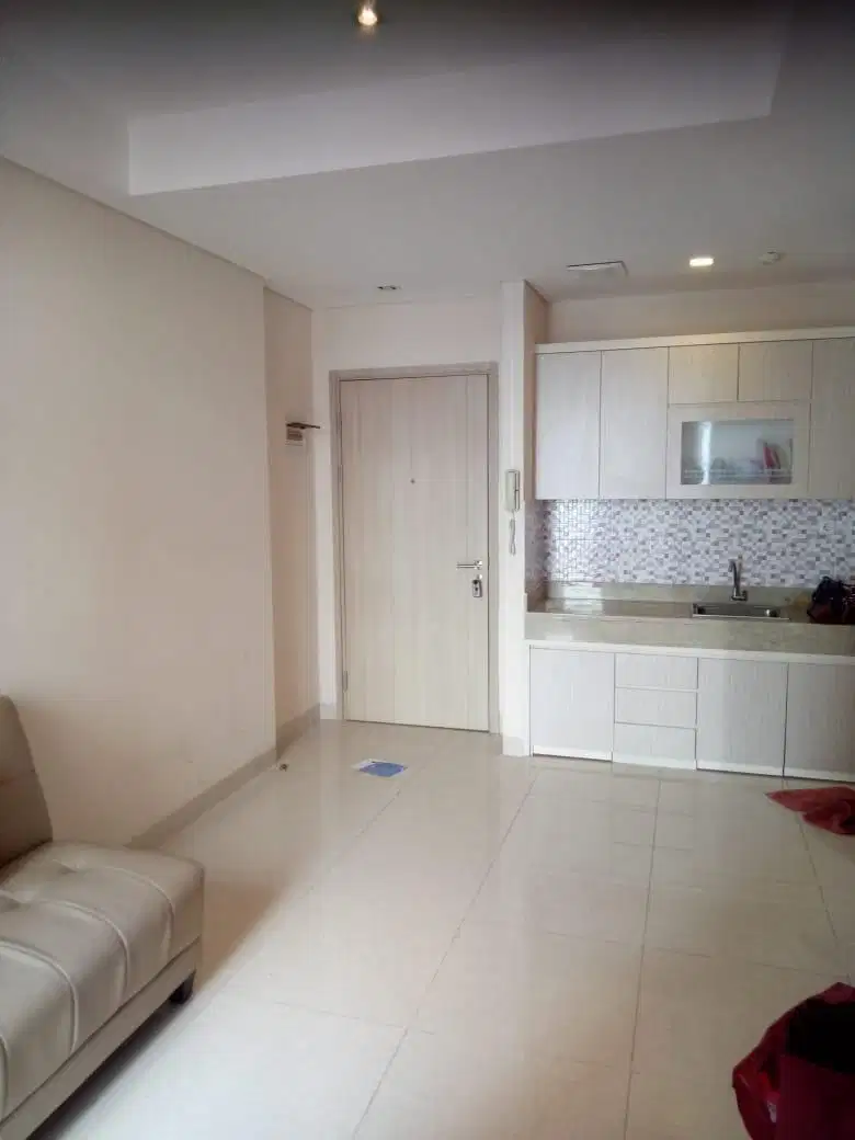 Disewakan apartemen elpis residence gunung sahari 2 kamar