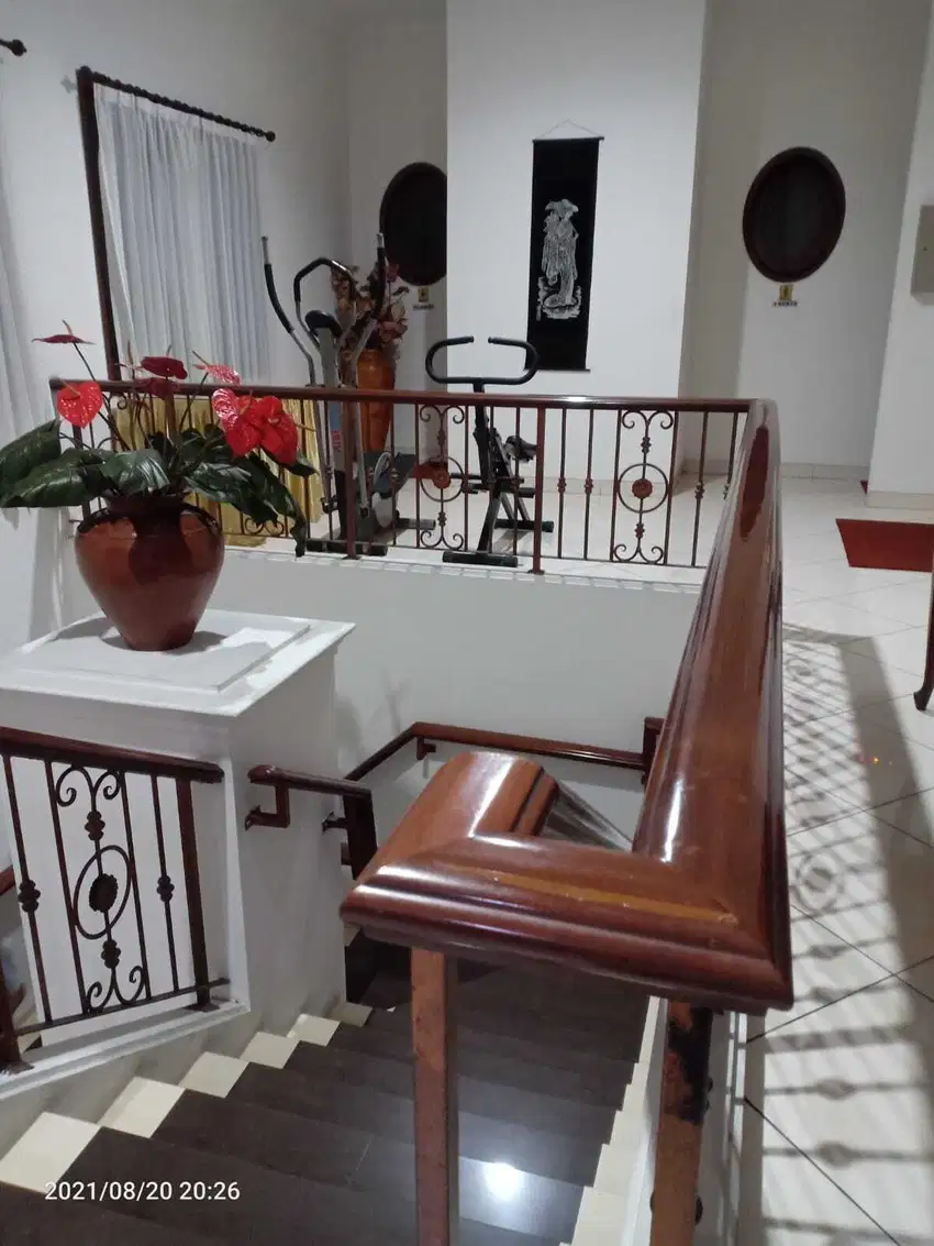 Auto Cuan Cuan Komersial Area berupa Homestay Kost Kertajaya Indah SBY