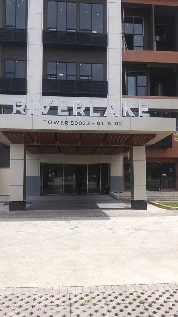 Apartemen 2 BR Lt 27 Riverlake Meikarta Lippo Cikarang Murah