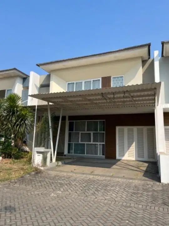 Rumah Semi Furnished Royal Residence Cluster Greenwich