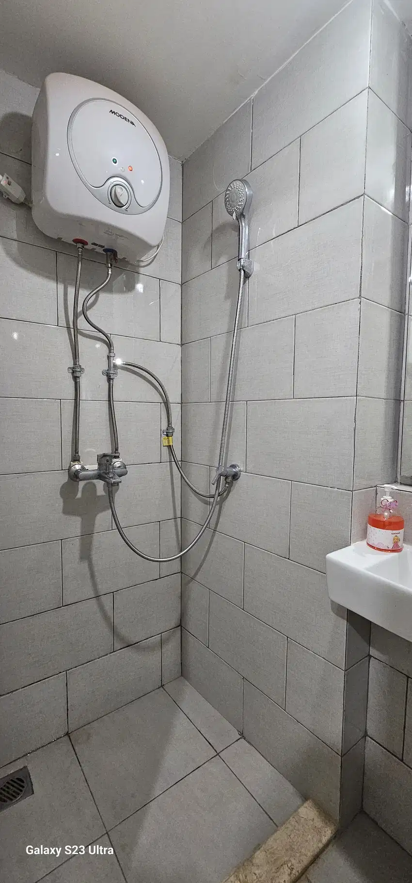 Disewakan Apartemen Amor Pakuwon City