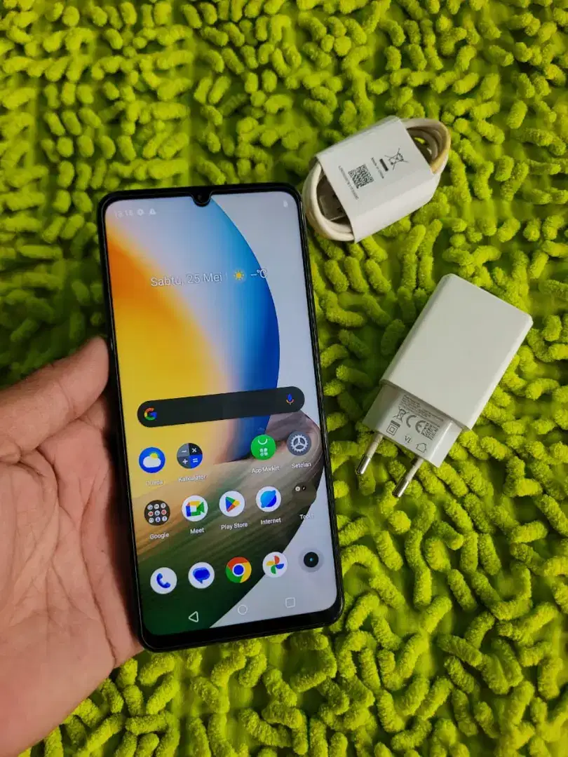 Redmi note 50 ram 4/128 hp charger