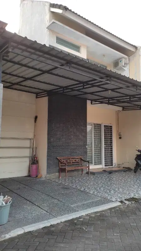 Rumah Cantik 2 Lt Cluster One Gate Dekat Mall Luwes Gentan