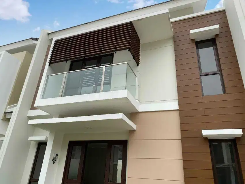 s671 Rumah Siap Huni 104 m2 di Cluster Burgundy Summarecon Bekasi
