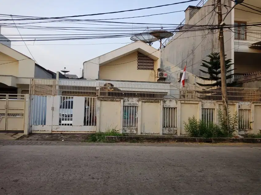 Rumah Green Garden (Ukuran 12x25 m)