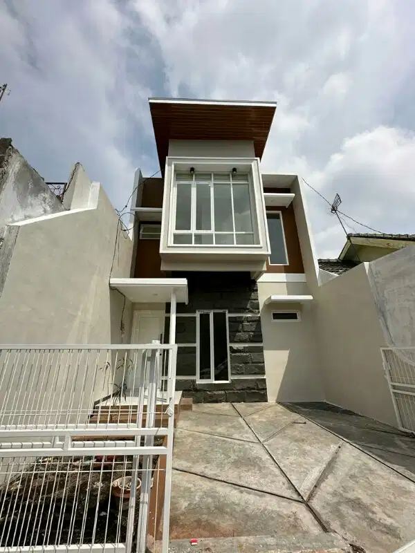 Rumah 2 Lantai Sawojajar 2 Malang