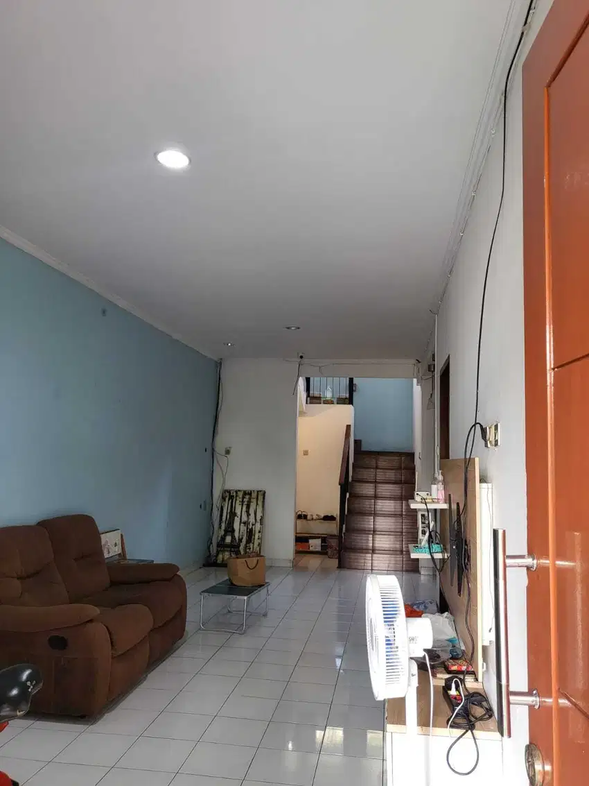 Rumah dalam cluster di pondok kelapa Jakarta timur