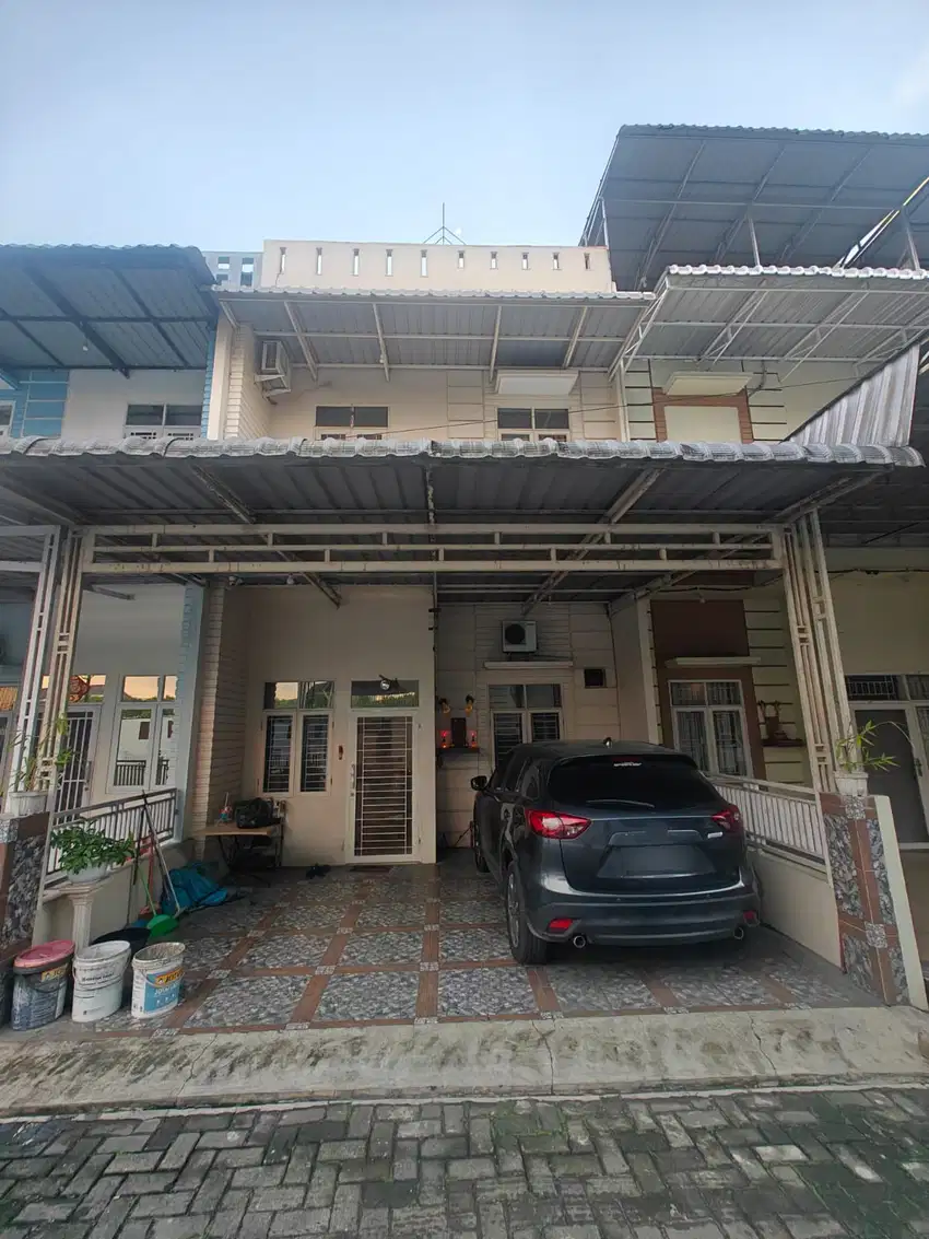 Villa di komplek sunggal residence