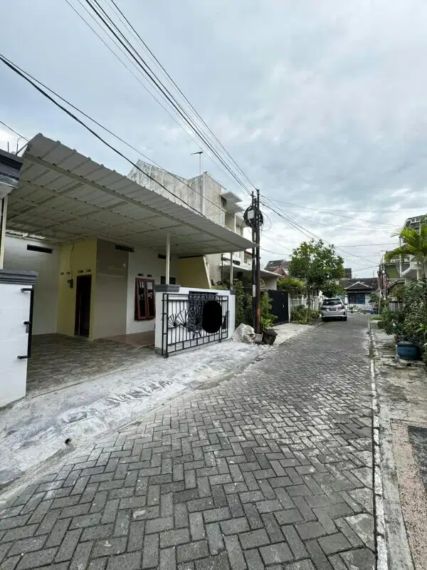 Rumah Tanah Luas 2 Lantai Sawojajar Malang