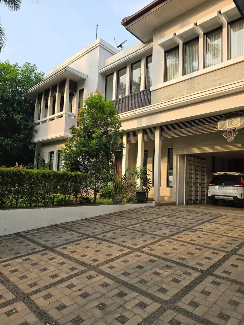 FOR SALE RUMAH SIAP HUNI DI KEMANG JAKARTA SELATAN