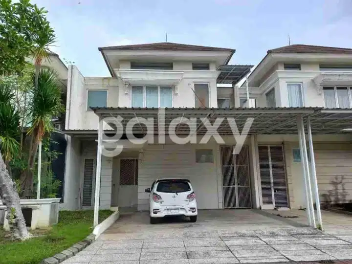 Rumah Semi furnish eastcoast park Pakuwon City