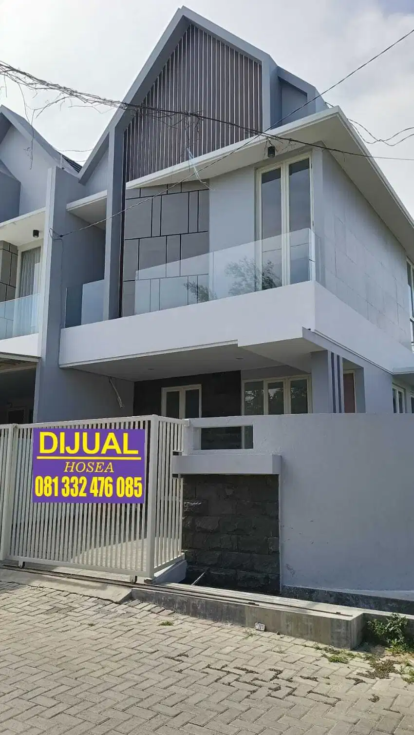 Rumah Gress Scandinavian Manyar Tirtoyoso Surabaya Timur