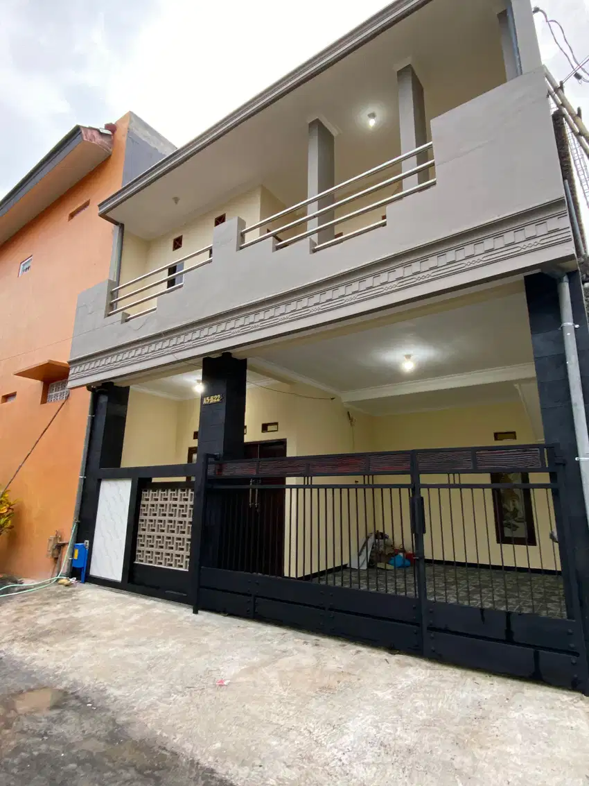 DIJUAL RUMAH SAWOJAJAR
