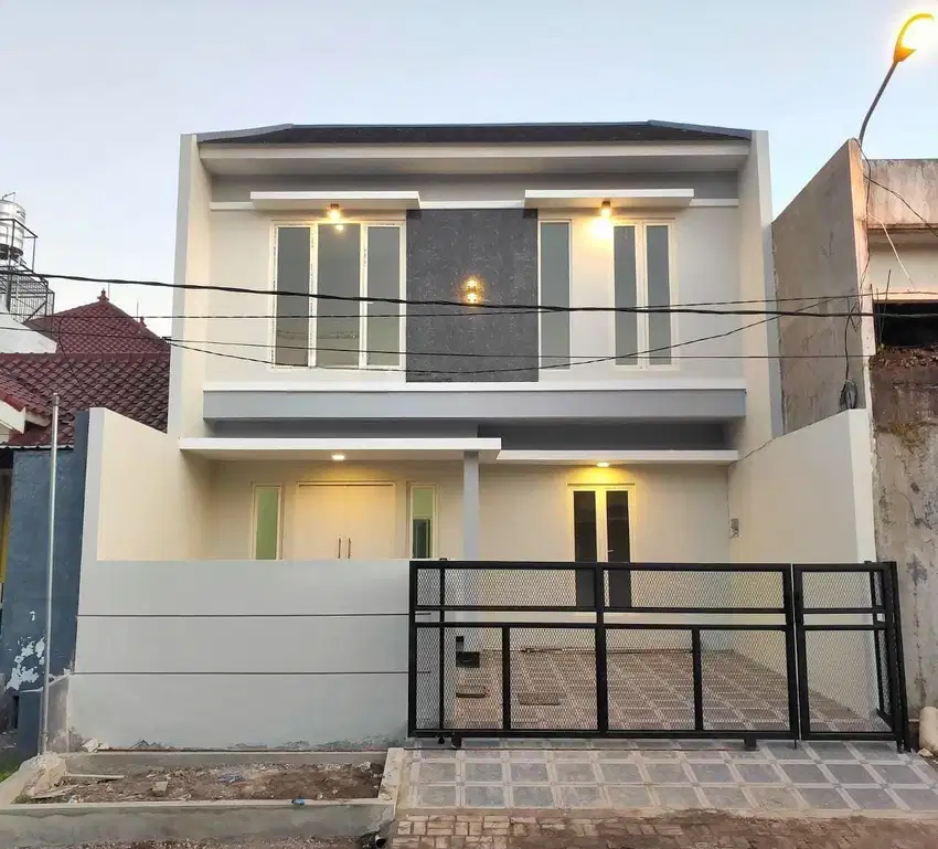 Rumah 2 Lantai Purimas Rungkut, Surabaya