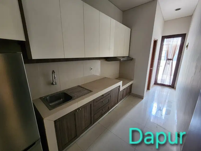 Rumah The Eminent Prestigia 7x15 Full Furnished di BSD Tangerang