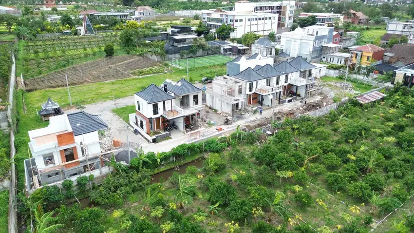 VILLA VIEW PEGUNUNGAN DAN KOTA BATU// DEKAT ALUN - ALUN KOTA BATU