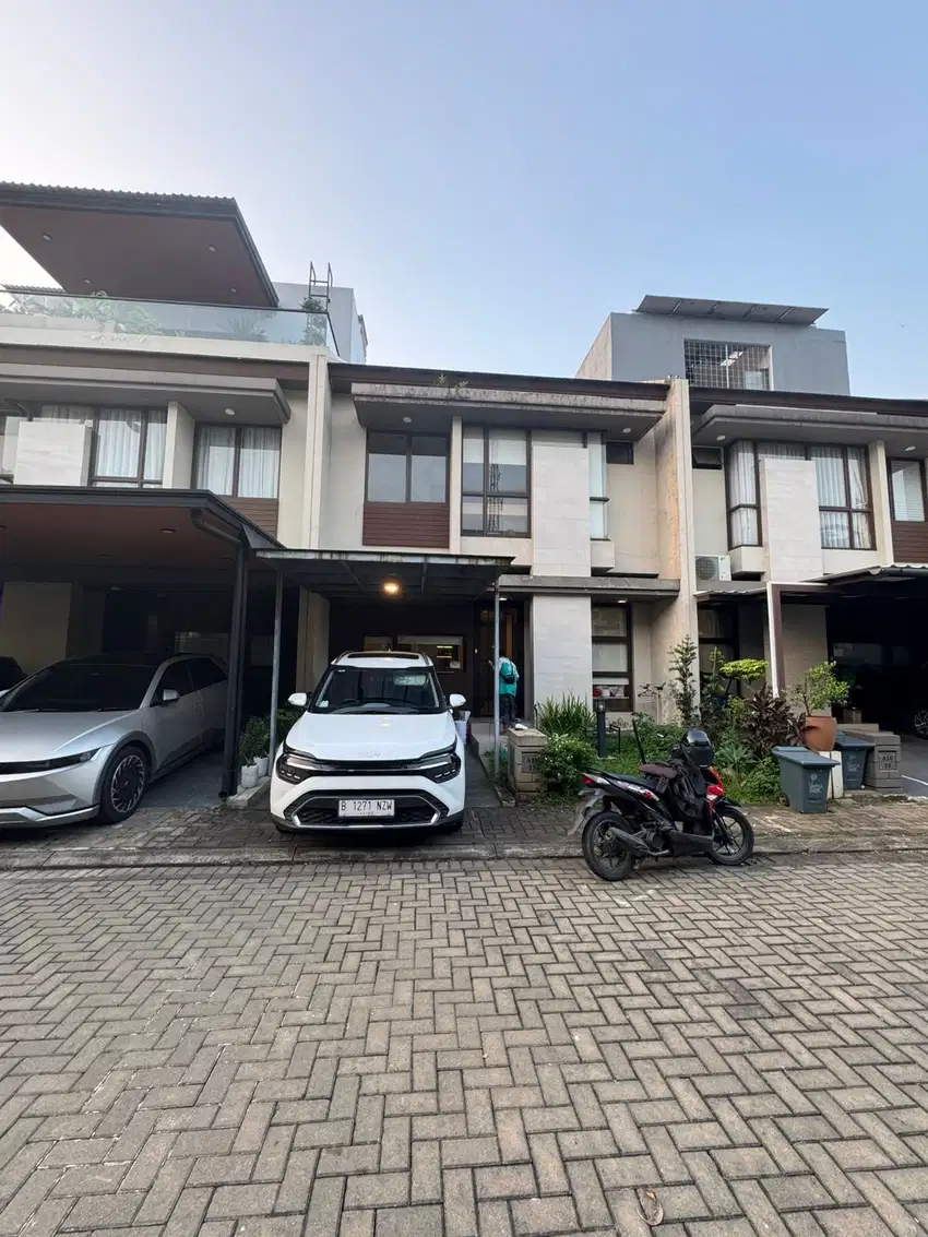 Dijual Rumah Siap Huni di Cluster Askara Vanya Park, Tangerang Selatan