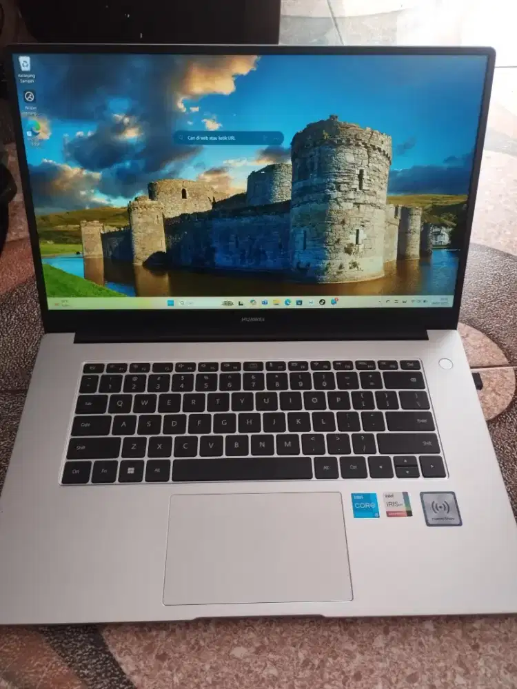 Huawei MateBook D15 i5