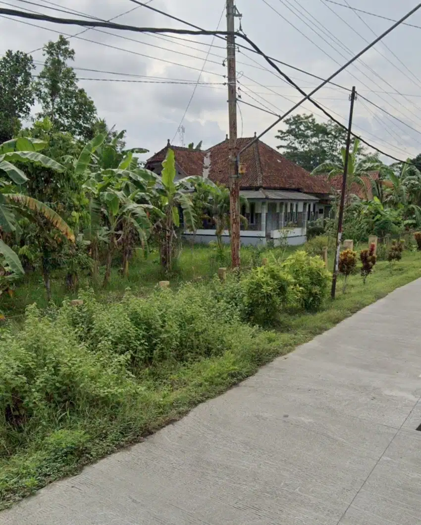 RUMAH SHM SUPER STRATEGIS DI KESUGIHAN DEKAT PONDOK PESANTREN