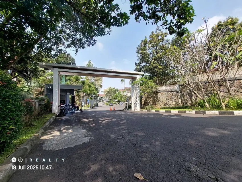 JUAL RUMAH Design Modern Alamanda Tubagus Ismail Dago Coblong Bandung