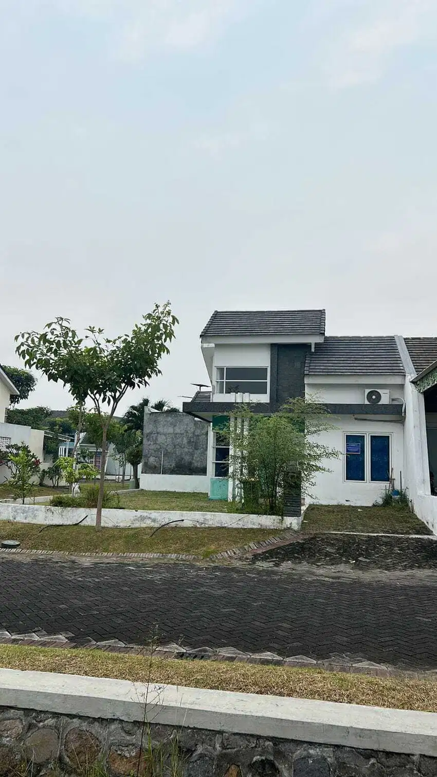 Rumah Kelurahan Hulaan Kec Menganti Kab Gresik