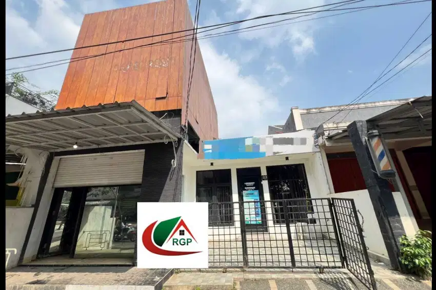 Dijual Rumah 2 Lantai Plus Usaha Laundry di Vila Nusa Indah 2