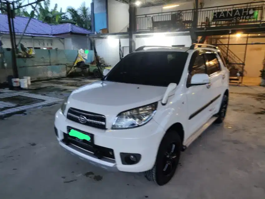 Daihatsu Terios 2012 TX Manual