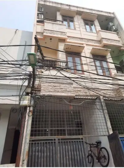 ANA RUMAH UK 3X10M DI JELAMBAR