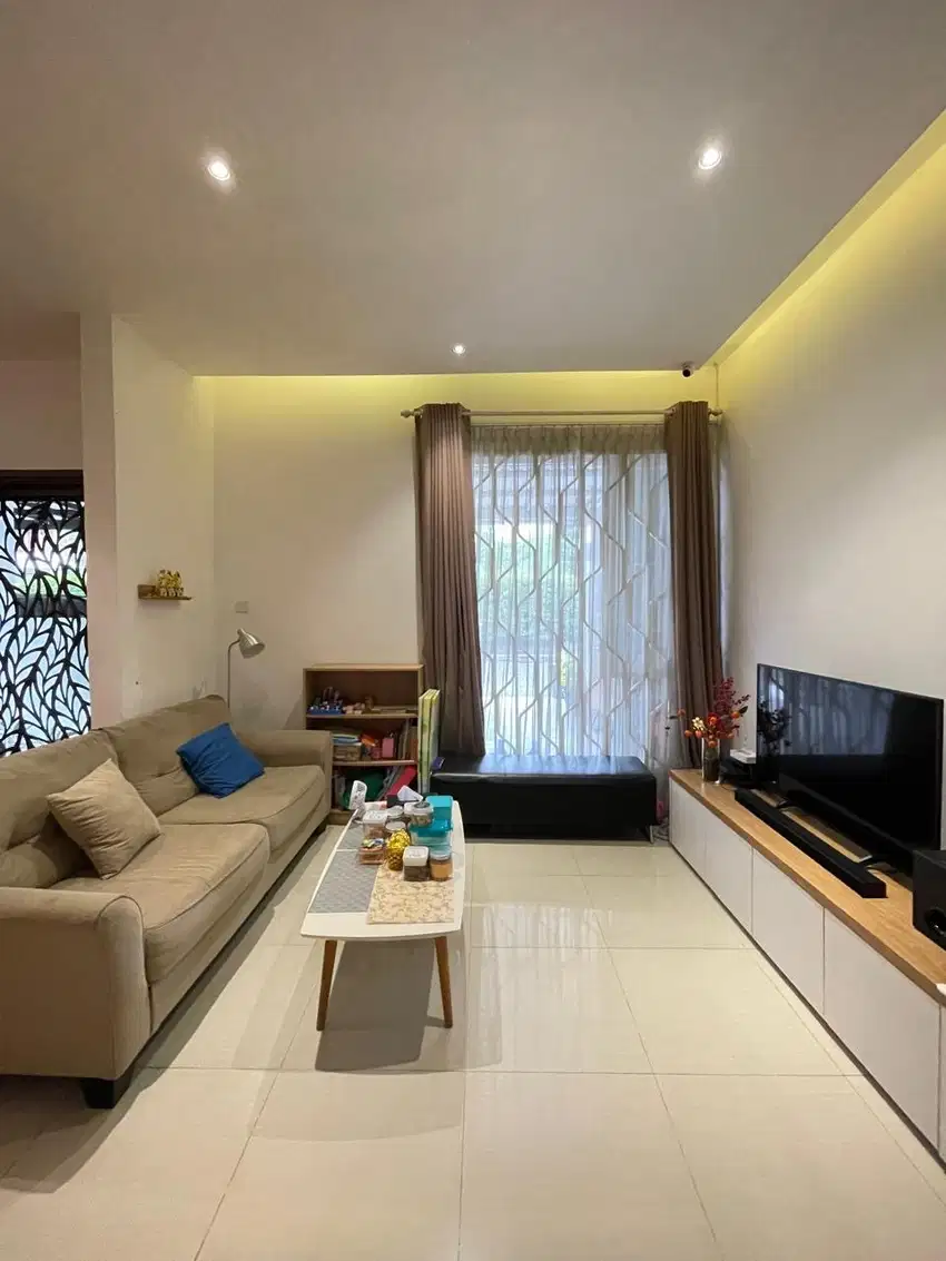 Komplek De Casa Villa Ada Kolam Renang Daerah Helvetia