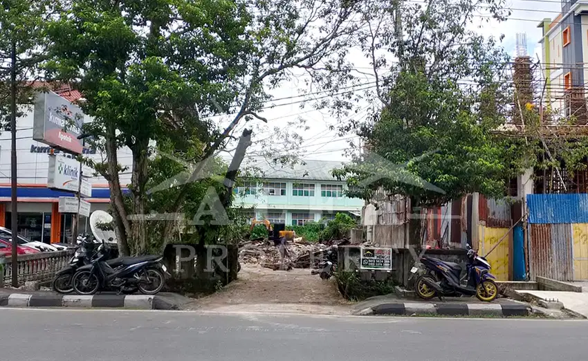 Dijual Tanah Tengah Kota Jend Urip Pontianak Kota