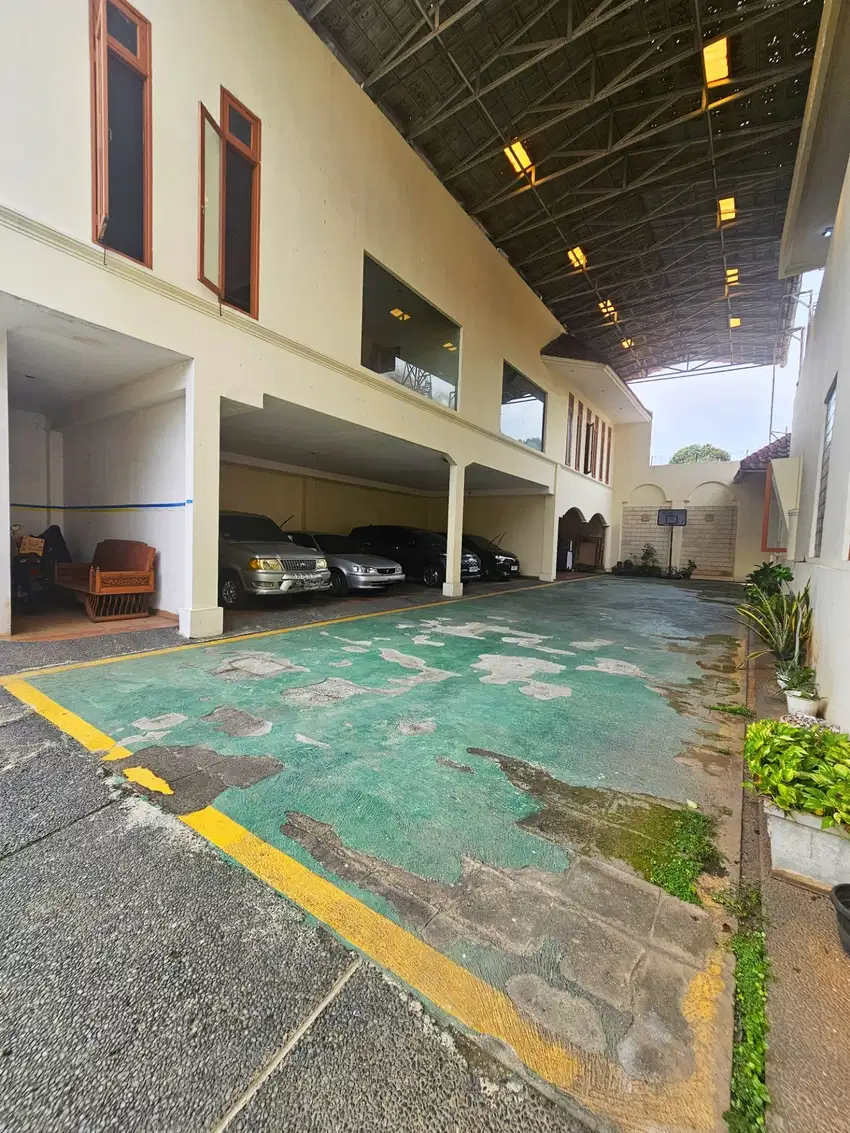 SUPER NEGO! Jual CEPAT! Luas. Rumah Kemang Dijual. Dekat Ke Tendean.