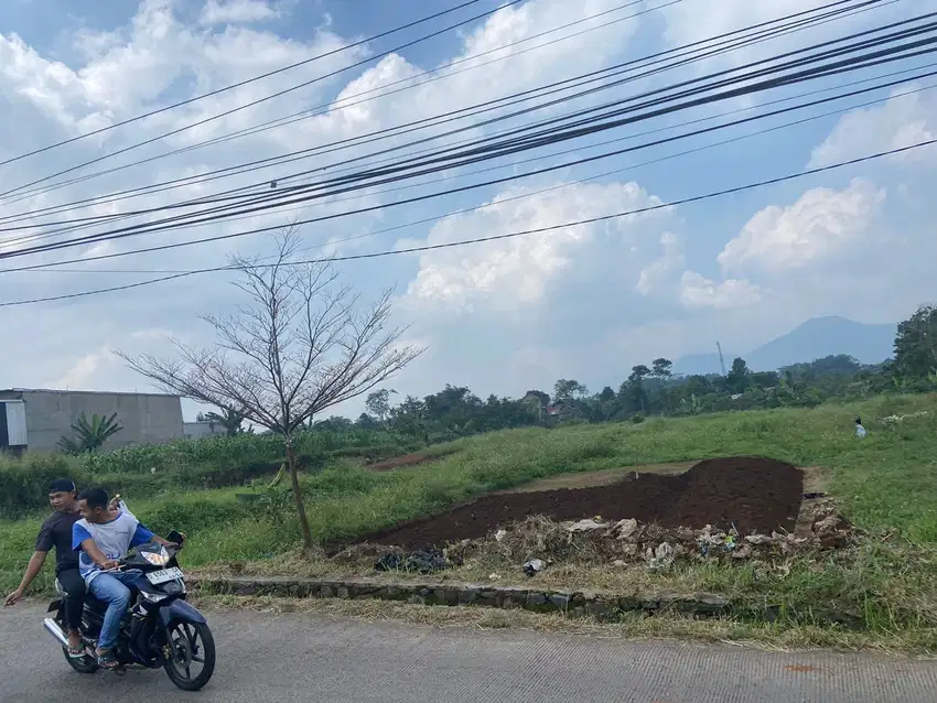 Tanah Pinggir Jalan Luas 78 M2 Lokasi Dekat Manglayang Soccer