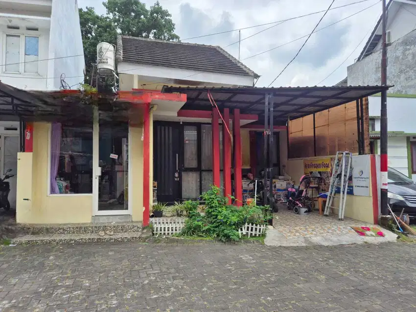 Rumah lokai strategis dekat area kampus dan bisnis Suhat