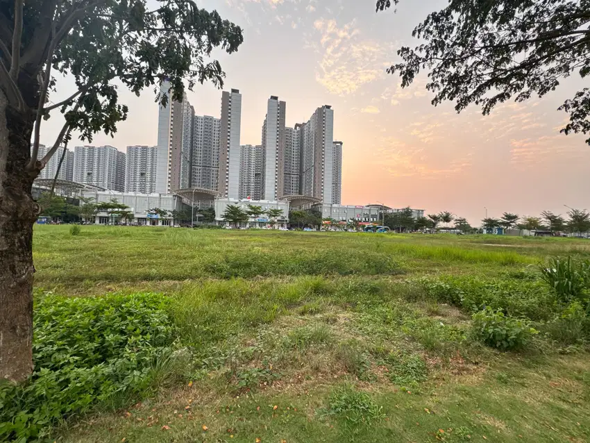 Kavling Komersial Big Box PIK 2 2182m2 Strategis Hadap Jalan Raya