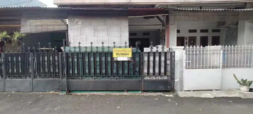 Dikontrak Rumah Komple riung Bandung