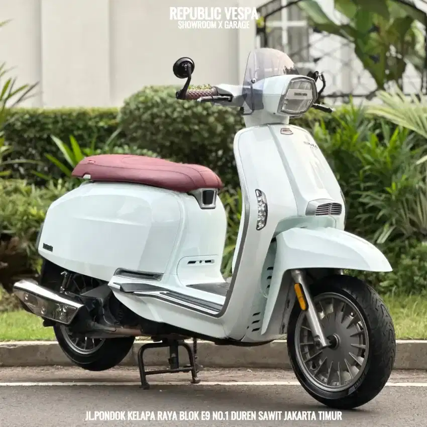 JUAL CEPAT VESPA LAMBRETTA V200 SPECIAL TAHUN 2019 PERFECT CONDITION