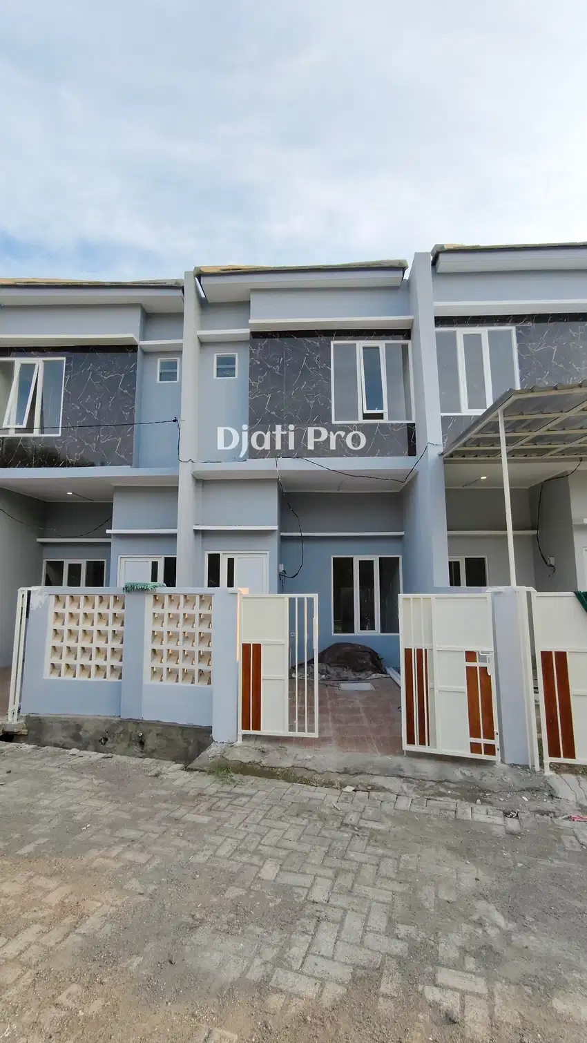 Dijual Rumah 2 Lantai, 2KT, 2KM Di Gununganyar Tambak Dekat Wiguna