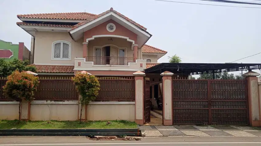 Dijual Rumah 2 Lantai Lokasi Strategis di Karawaci, Tangerang