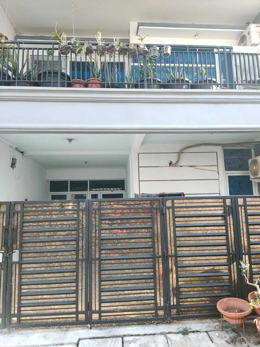 Dijual Rumah di BiruLaut Kavling Cawang Jakarta Timur