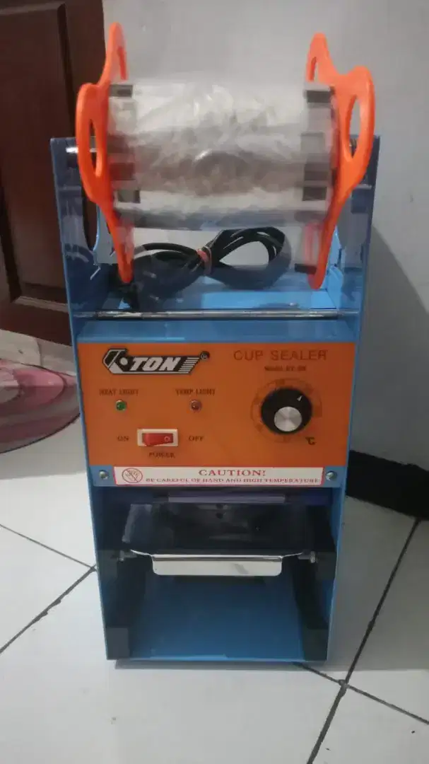 Alat press gelas jus