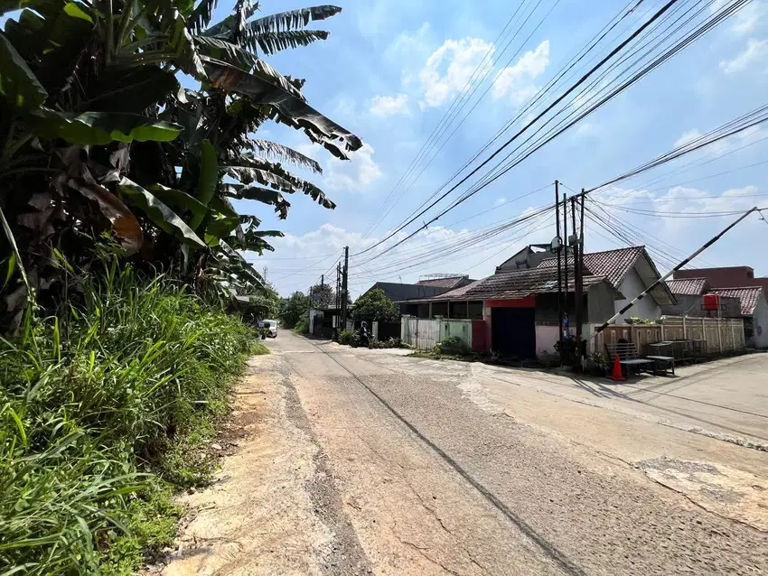 7 Menit Tugu Batu Sawangan - Tanah Bagus Tepi Jalan