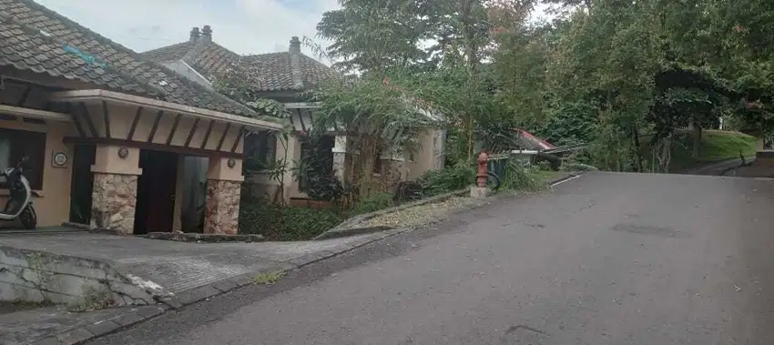 HARUS TERJUAL, HARGA TURUN LAGI.Villa Di Taman Dayu Prigen