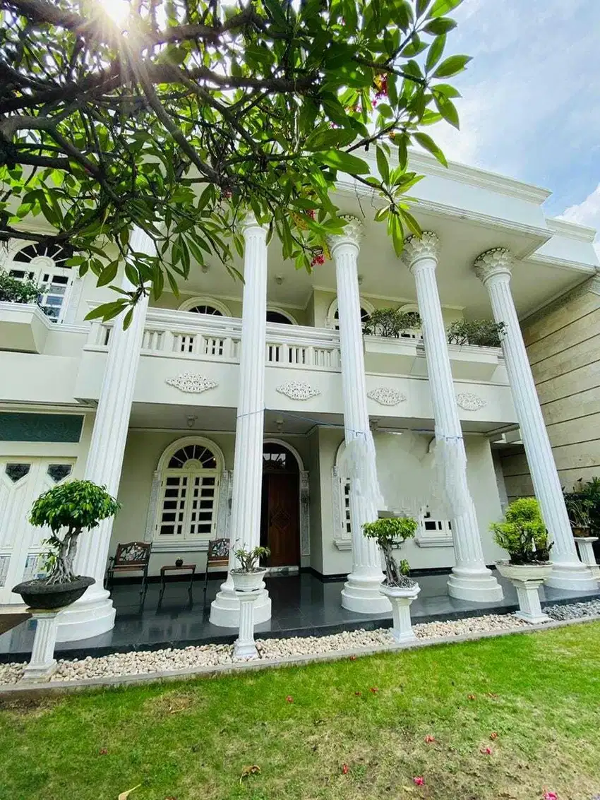 Dijual Cepat Rumah Mewah Under 30 M Raya Dharmahusada