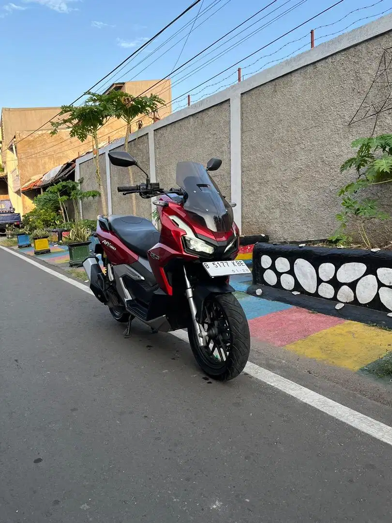 Adv CBS 2023 Merah Glossy
