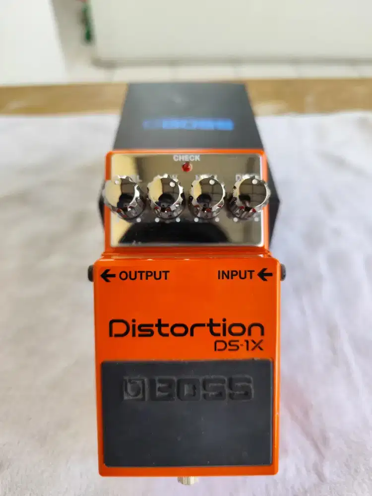 Boss DS1x Efek Distortion Gitar Pedal Bass not Overdrive Delay