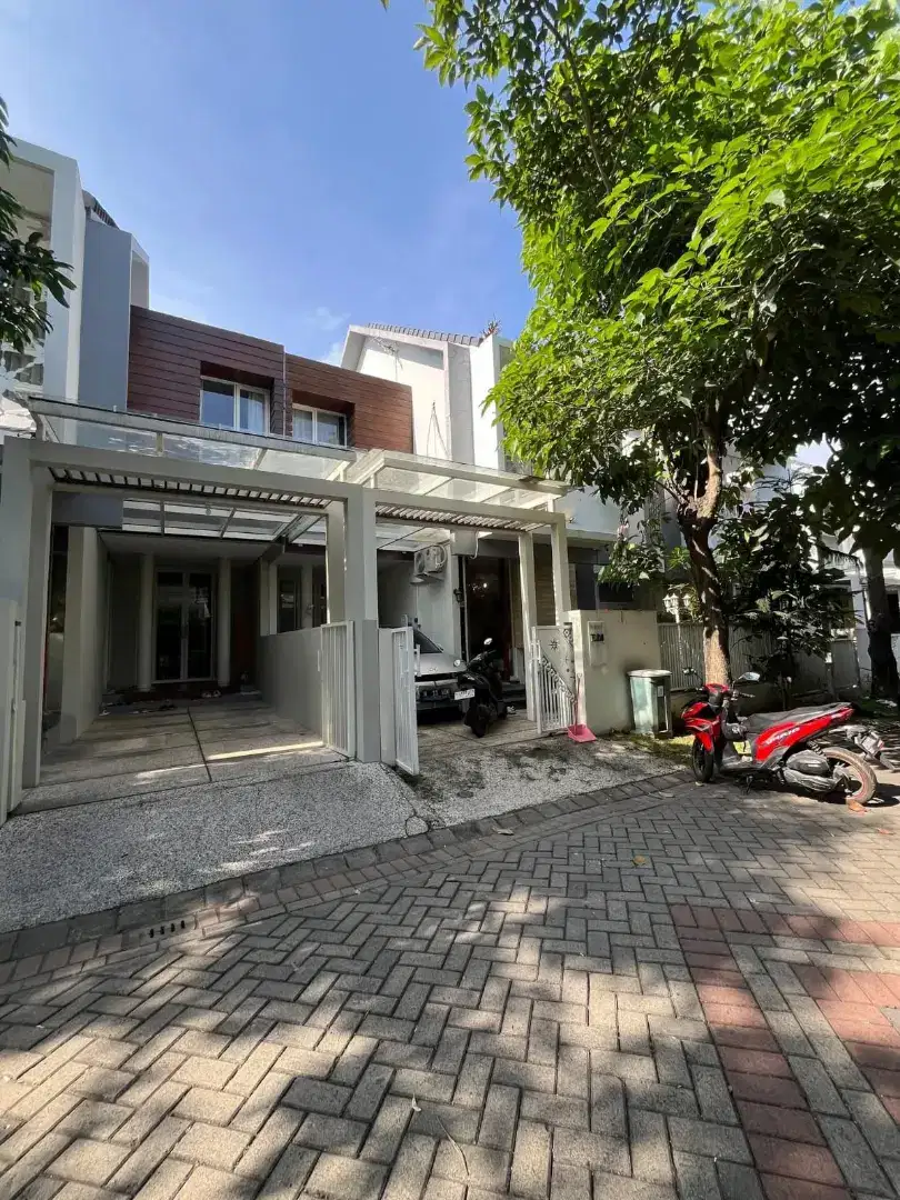 Rumah Permata Jingga Suhat Kota Malang