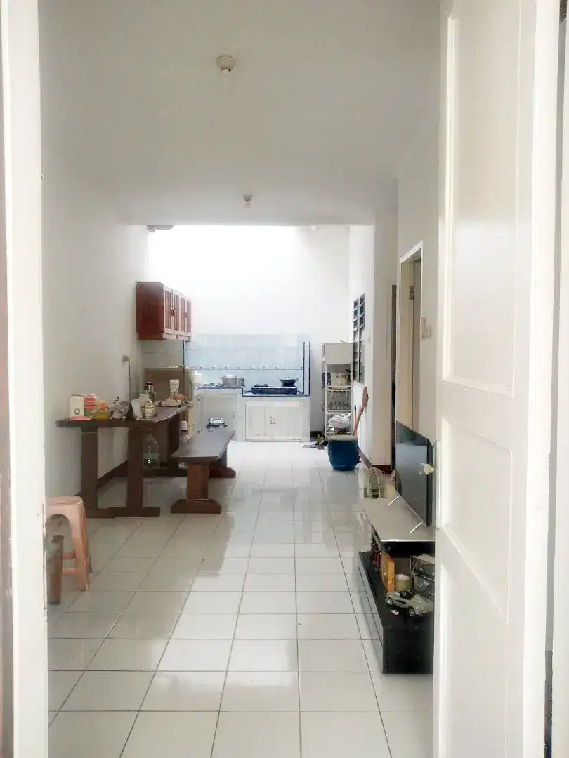 Dijual : Rumah di Metro Permata, Karang Tengah, Tangerang