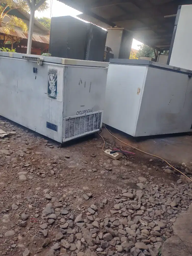 Terima borongan elektronik bekas