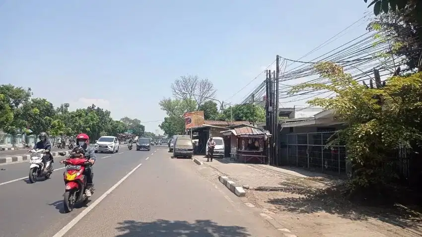 BU TURUN HARGA LAGI JUAL CEPAT RUMAH MAIN ROAD SOEKARNO HATTA BANDUNG