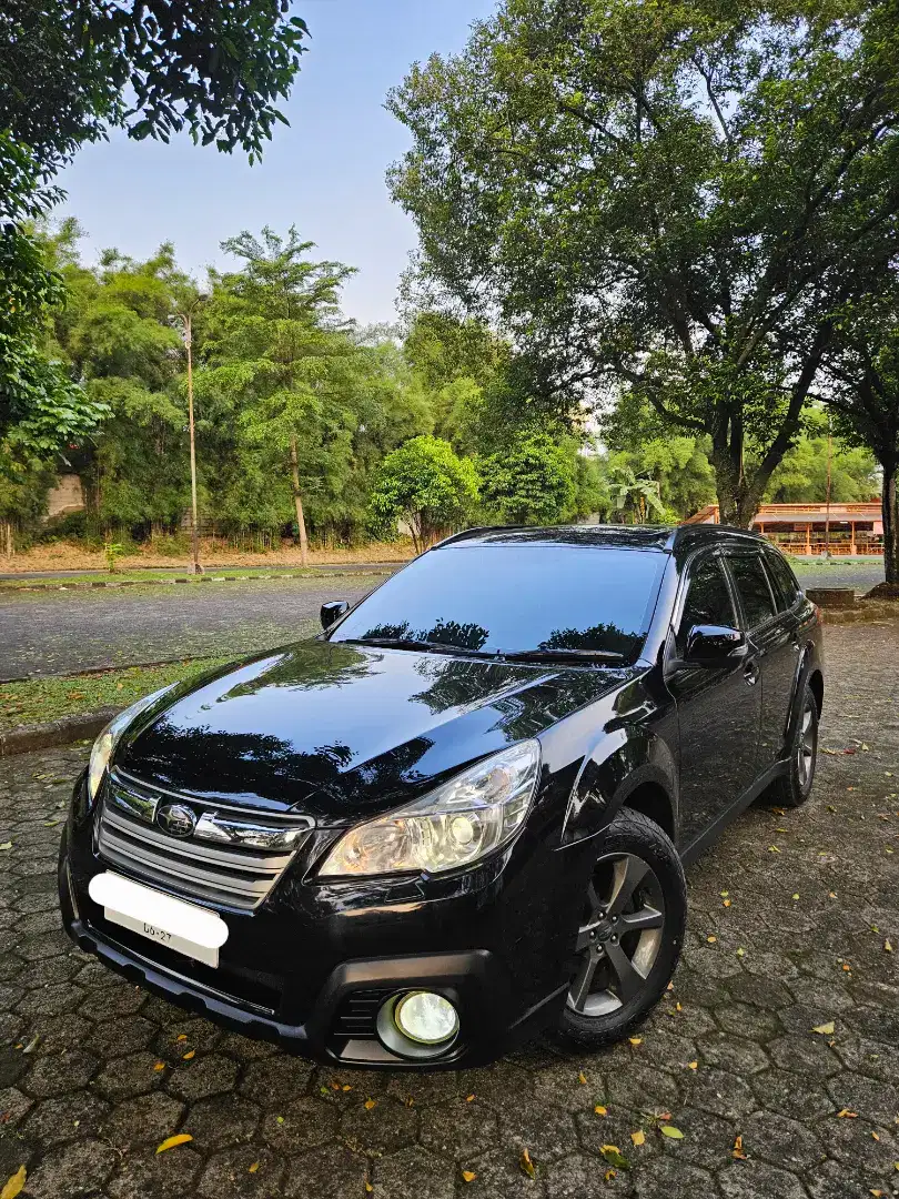 Subaru Outback 2.5i AWD 2013 BRM